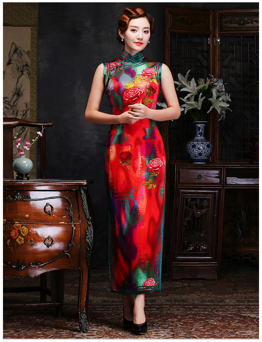 LY00612真丝复古老上海高端修身开襟长款年会走秀旗袍 商品图0