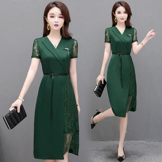 YWE-B20A10女人味中长款减龄风蕾丝拼接连衣裙 商品图3