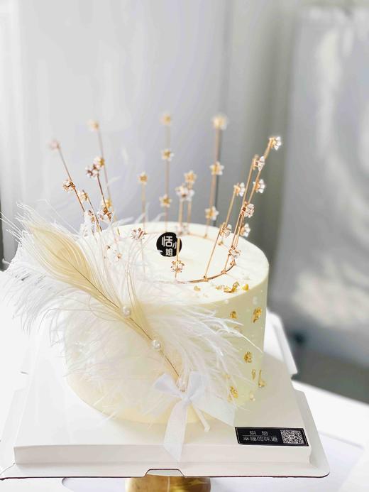 别低头，皇冠👑会掉。小清新女王蛋糕 商品图0