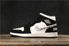 乔丹/Air Jordan  AJ1 aj1 乔丹1代 乔1 乔丹1代中帮系列 Air Jordan 1 MID 冠军 货号：852542-061 乔1中帮涂鸦黑红  黑人月 商品缩略图5