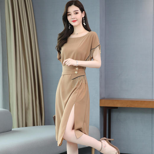 HRFS-WJ16019新款时尚气质纯色流苏裙TZF 商品图1