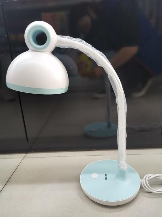 1x001久量时尚柔光屏台灯118hwj