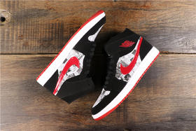 乔丹/Air Jordan  AJ1 aj1 乔丹1代 乔1 乔丹1代中帮系列 Air Jordan 1 MID 冠军 货号：852542-061 乔1中帮涂鸦黑红  黑人月