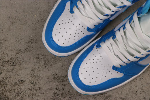 乔丹/Air Jordan AJ1 aj1 乔丹1代 乔1 乔丹1代高帮 Air Jordan 1 Retro High OG“UNC”货号：555088-117 乔1北卡蓝 商品图1