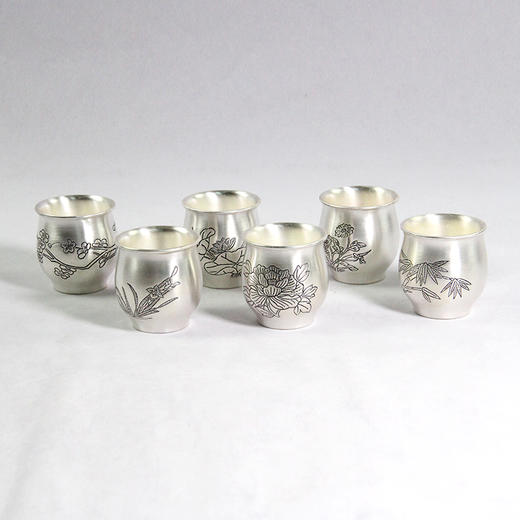 花卉纹银杯（单款定制） 商品图0