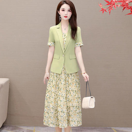 QYM-KED-93247A新款小雏菊吊带碎花套装 商品图0