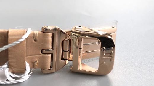 CC积jia约会系列月相腕表3523490/3522420/352248，腕表尺寸36mmX10.6mm，原装进口全自动机芯，女士腕表，自动机械机芯，皮表带，透底设计 意大利纯手工牛皮或者美洲鳄鱼皮 商品图11