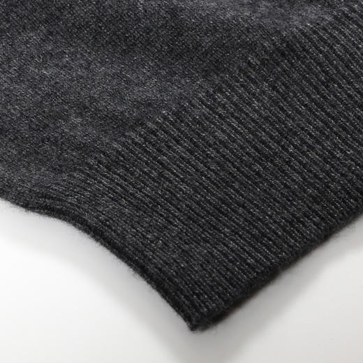 羊绒世家2020秋季新款女士圆领100%山羊绒衫时尚纽扣装饰内搭毛衣 商品图8