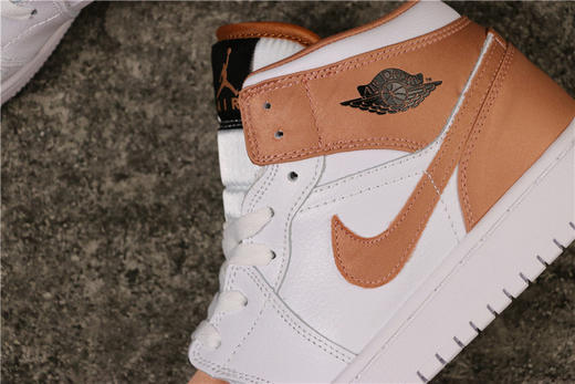 乔丹/Air Jordan aj1 AJ1 乔丹1代 乔1 乔1中帮系列 Air Jordan 1 Low（GS） 货号：555112-190 乔1中帮玫瑰金丝绸 商品图2