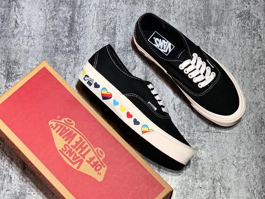 Vans Authentic 44 DX Factory OG Vault  安娜海姆4孔 情人节 彩色小爱心💗 硫化工艺 铝楦版型 安娜系列翘头鸟嘴贴条弧度 商品图0