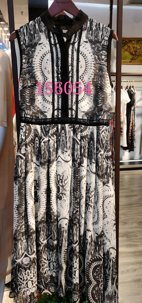 1S6054--连衣裙--《洛神赋》【巴洛克摆钟】