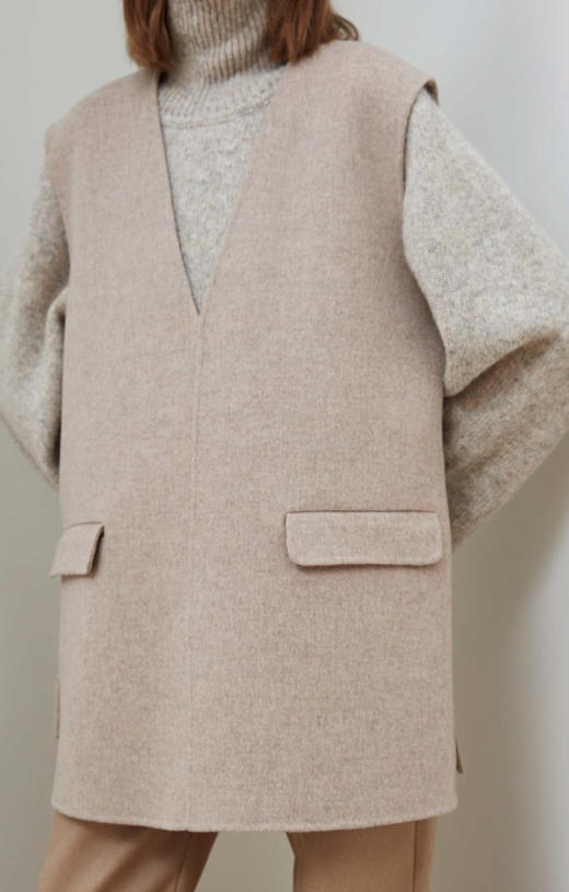 TOTEME ALCOBA 深灰色/浅卡其V领羊绒背心 商品图3