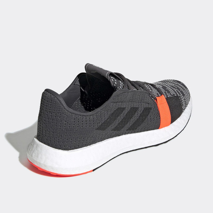 adidas阿迪达斯senseboostgo男女跑步鞋
