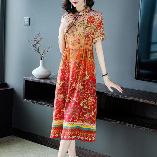 WWM-81226夏季新款真丝渐变色改良旗袍裙 商品图1