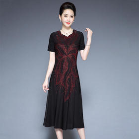 YZL-231夏季新款简约大气烫钻连衣裙