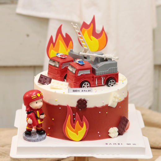 消防员救火工程车蛋糕 商品图0
