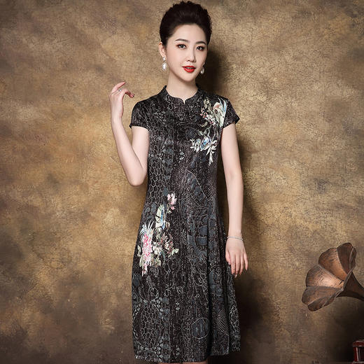 YF-20360B妈妈旗袍短袖2020新款中老年气质真丝连衣裙 商品图3