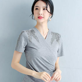 ZZ-LM06552新款短袖交叉V领妈妈针织棉打底衫上衣