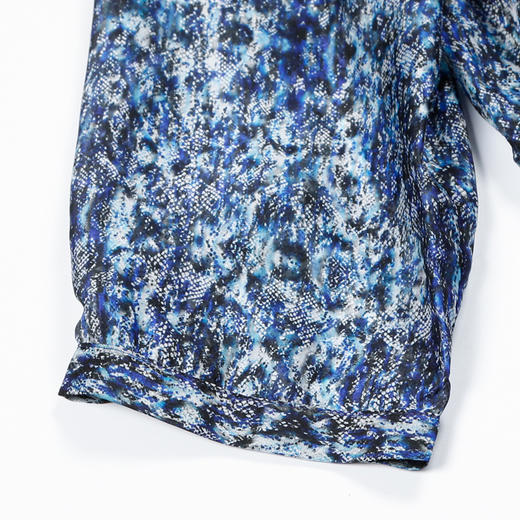 METTE2020夏季新品女士印花衬衫时尚中长款超薄七分袖开衫小外套 商品图3