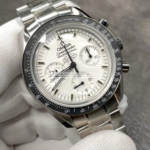 om欧米茄系列史努比限量版。ASIA7750手动机械计时机芯, 41.5毫米直径，表镜材质：耐磨损蓝宝石水晶，防水深度：100米 商品图3