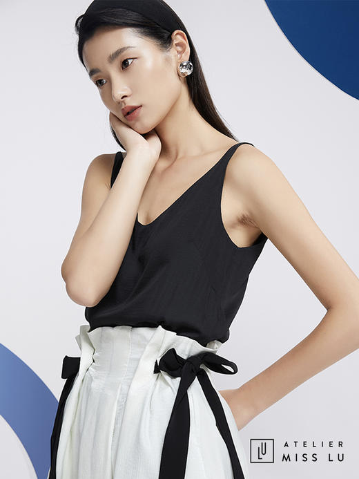 AtelierMissLu—黑色真丝V领吊带/00158 商品图0