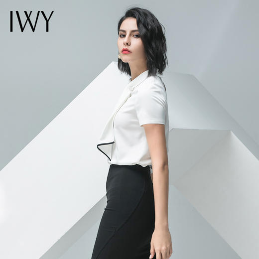 IWY/白色短袖衬衫黑色半裙套装B10236+S10243 商品图3