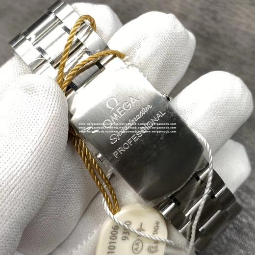 om欧米茄系列史努比限量版。ASIA7750手动机械计时机芯, 41.5毫米直径，表镜材质：耐磨损蓝宝石水晶，防水深度：100米 商品图5