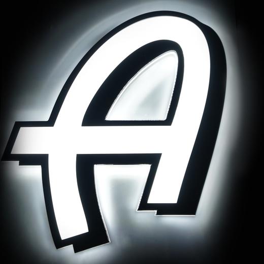 阿达姆斯品牌灯箱