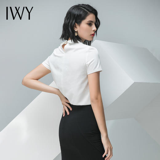 IWY/白色短袖衬衫黑色半裙套装B10236+S10243 商品图4
