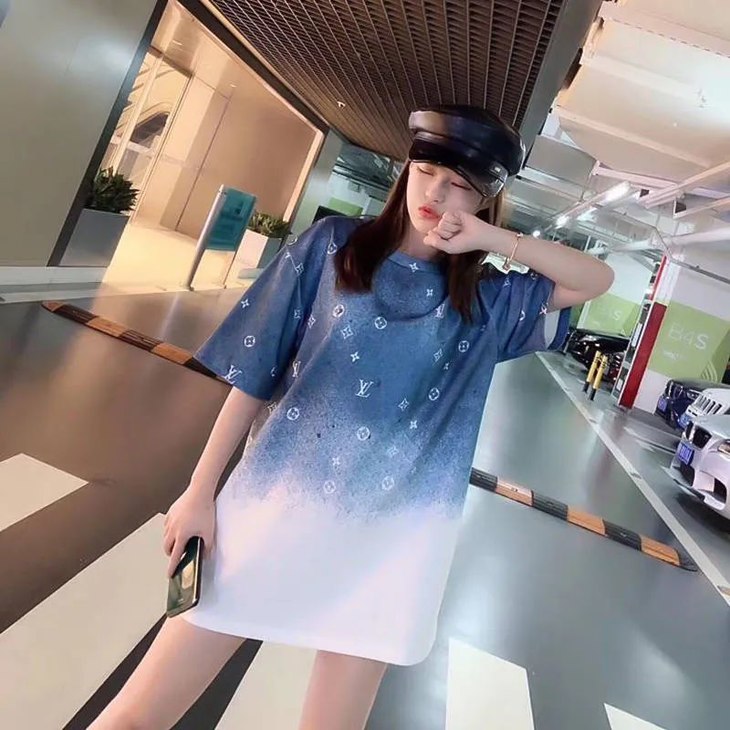 欧洲站20ss夏季lv女款棉麻扎染渐变色全身logo梦幻星空印花t恤宽松os