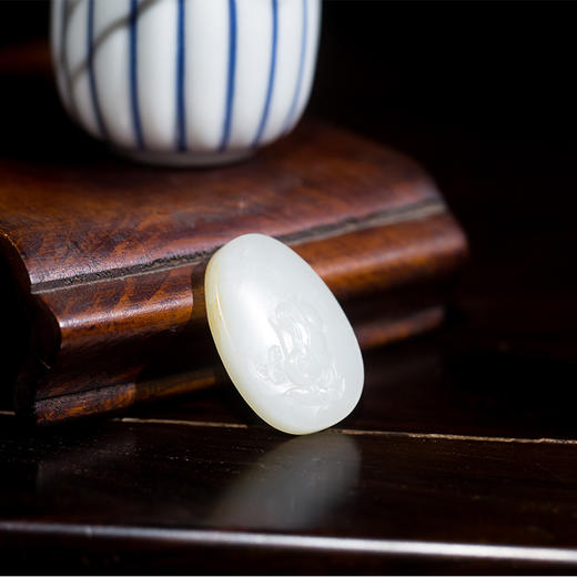 新疆和田玉籽料兔牌 商品图3