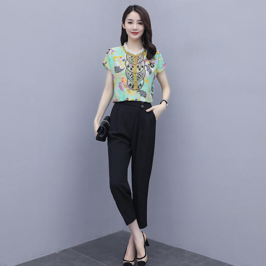 WZNH-SERQ2063韩版时尚气质阔腿裤两件套 商品图3