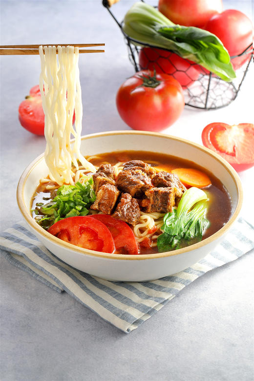 #10阿得的店：番茄牛肉面 商品图0