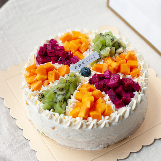 水果plus千层蛋糕