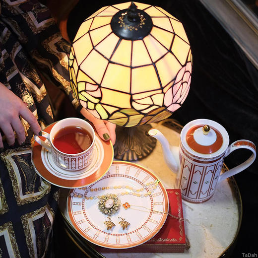 【金水描绘 文艺复兴】TaDah突然间 美第奇系列 骨瓷下午茶茶壶茶杯套装系列 商品图4