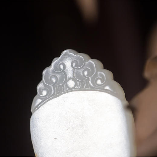 新疆和田玉籽料云纹无事牌 商品图3