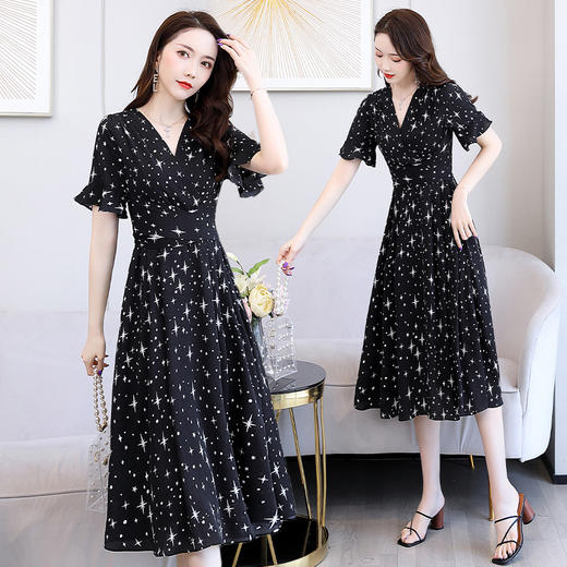 WZNH-CPYY2059-1夏装韩版优雅气质V领洋气连衣裙 商品图1