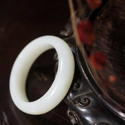 新疆和田玉籽料手镯（带皮） 商品图2