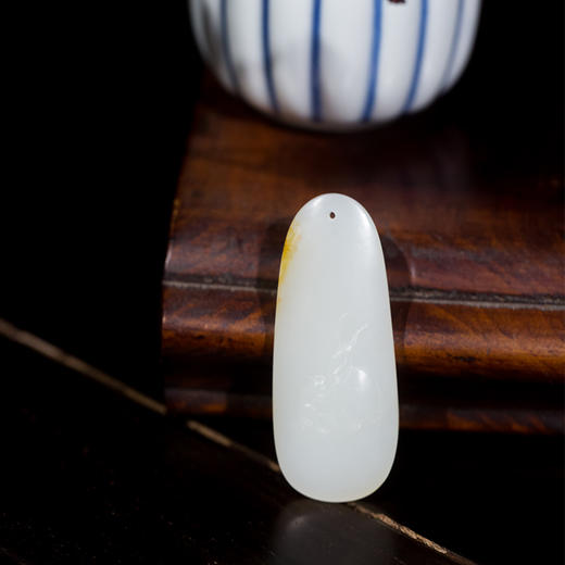 新疆和田玉籽料兔牌 商品图1