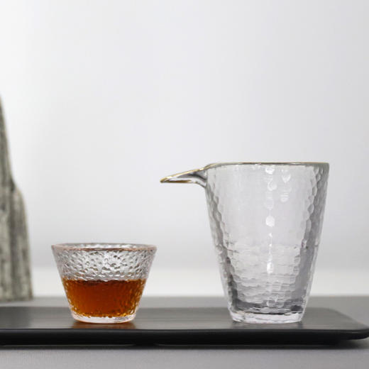 鱼鳞纹玻璃公道杯 商品图0