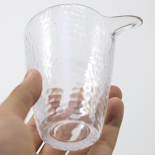 鱼鳞纹玻璃公道杯 商品图3