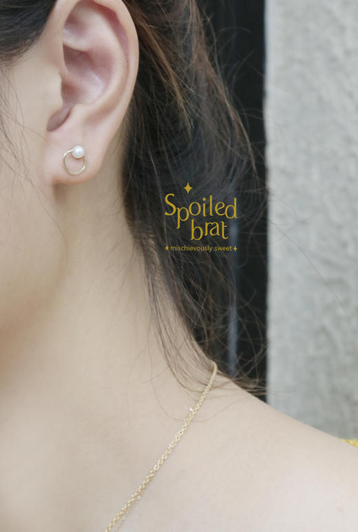 spoiledbrat jewelry几何圆形珍珠耳钉 商品图2