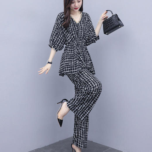 HF-5686夏季新款韩版时尚气质减龄阔腿长裤格子两件套 商品图2