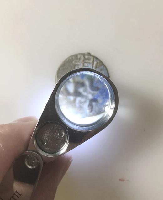 【鉴定工具】钱币鉴定专用工具-不锈钢放大镜（带灯光)J004 商品图2