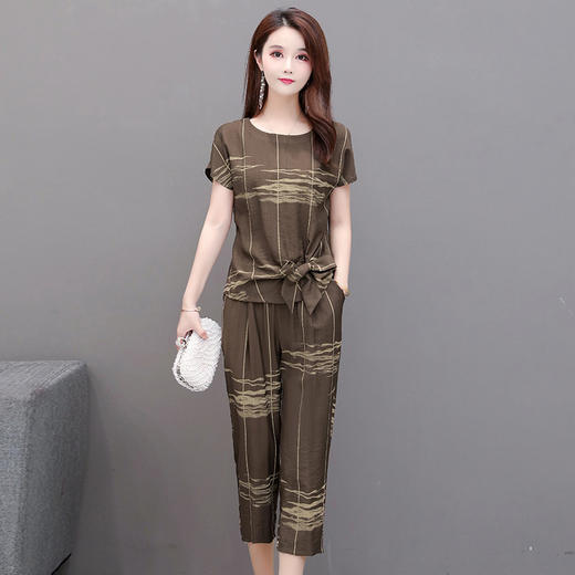 YWE  QMW20A28时尚两件套装修身气质【优】 商品图2