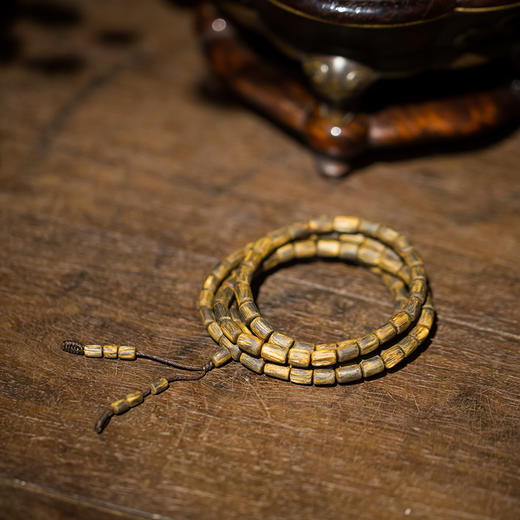 天然沉水级绿奇楠项链 商品图2