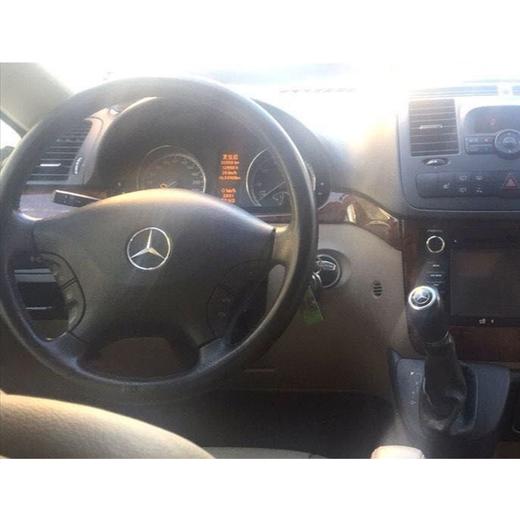 【特价月租-北京】奔驰 唯雅诺 2.5L 尊贵版 商品图4