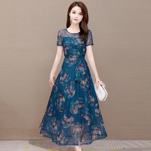 QYM-TYH-20A136新款收腰高端洋气碎花长裙 商品图1