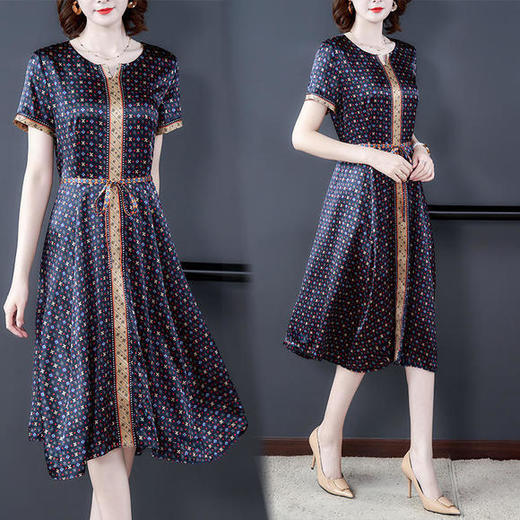 AHM-ylsp2810夏季新款时尚气质优雅印花修身圆领中长款连衣裙 商品图0