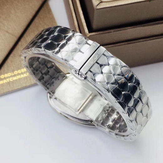 BV新力作 原版开模 宝格丽Serpenti Seduttori鎏光蛇影 商品图8